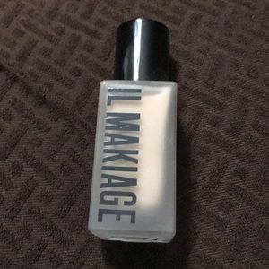 IL Makiage foundation